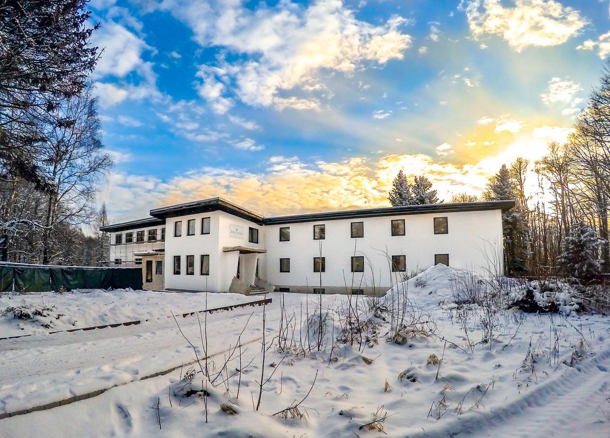 Das Tann Rooms & Wine Тале Екстериор снимка